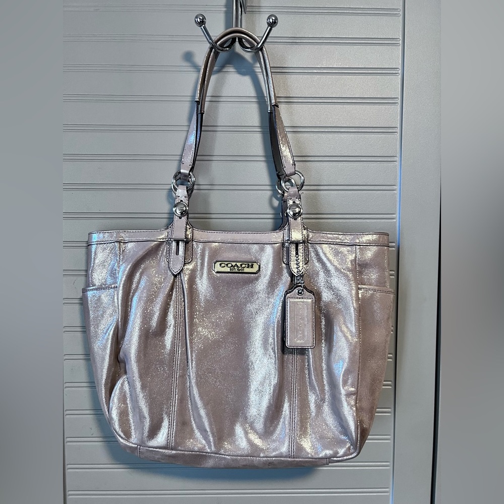 Coach-Hampton Metallic Pink/Beige Laguna Tote